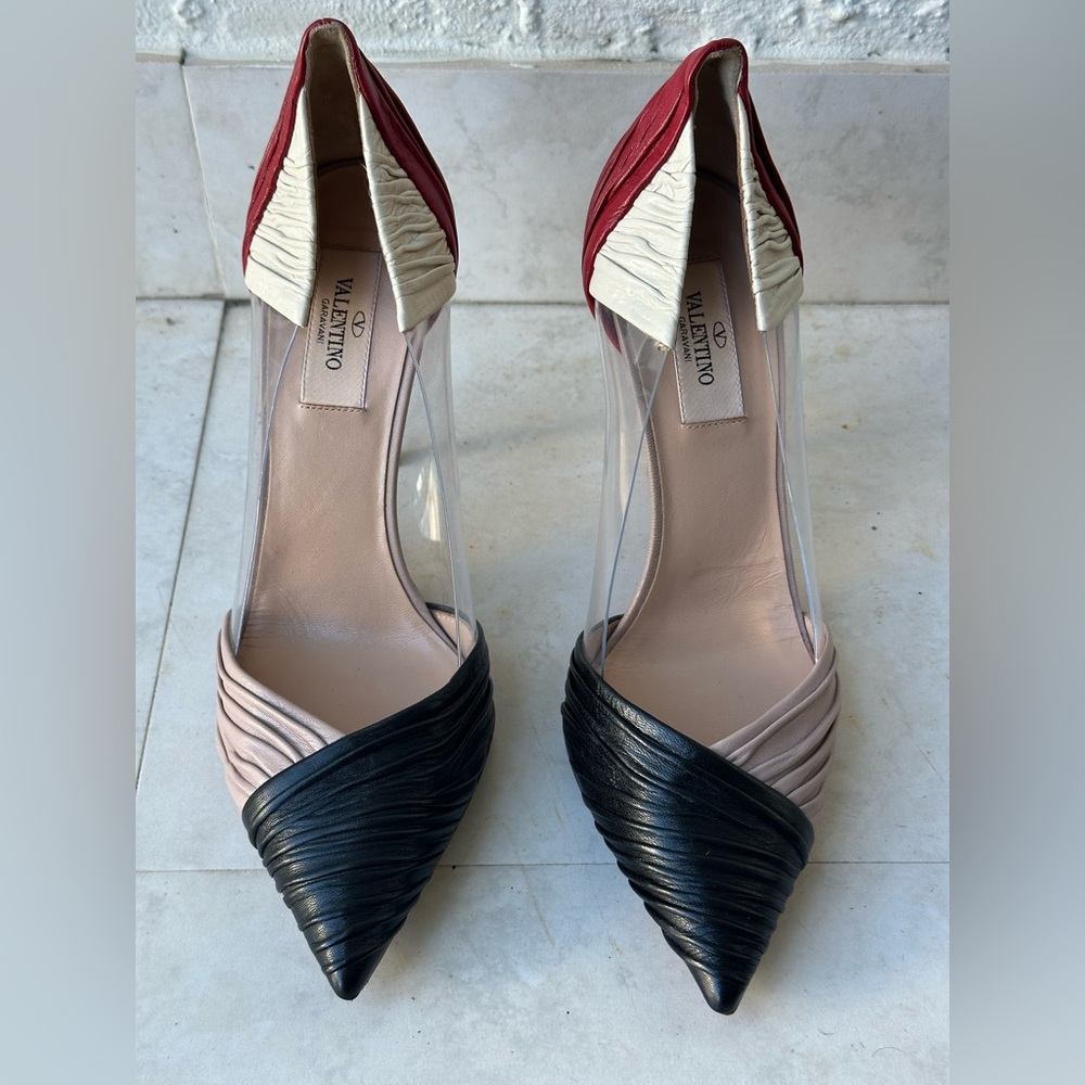 Valentino Red, Black Pointed Heels | LÍMITED EDITION | SIZE 38 | NEVER WORN